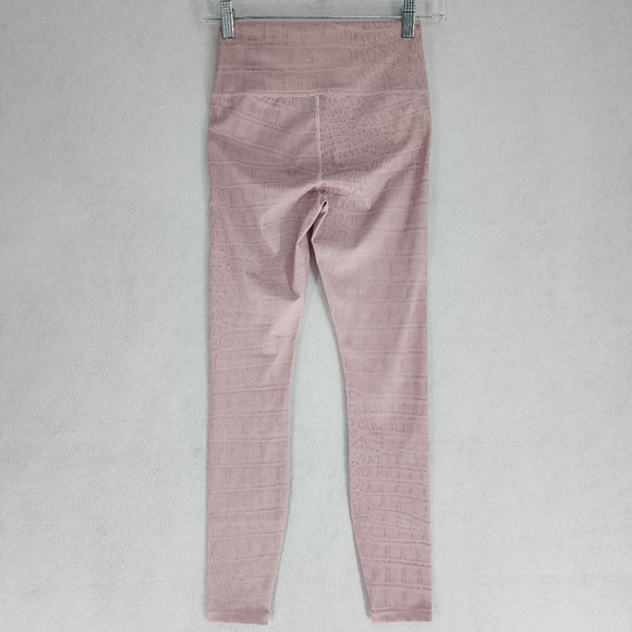 Varley Alligator Print Leggings in Light Pink XS - Picture 2 of 7